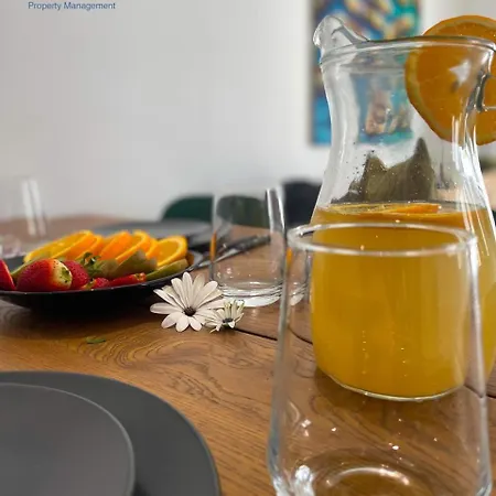 Laura's Cozy Apartment Larnaca