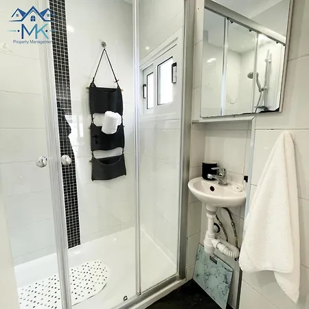 Laura's Cozy Apartment