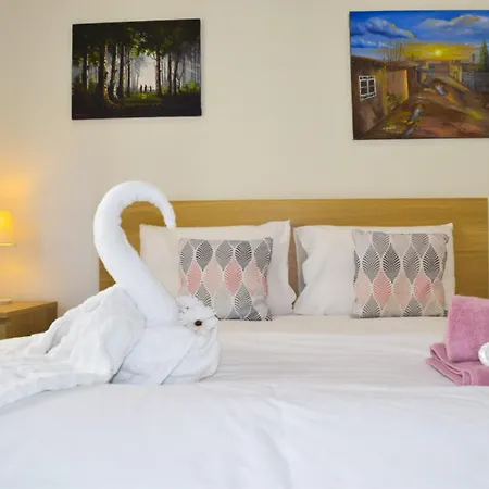 Laura's Cozy 公寓 *